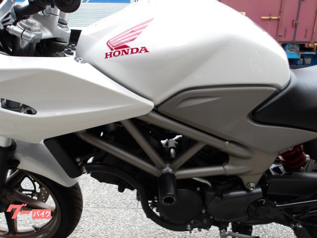 ホンダ ＶＴＲ２５０Ｆ　２０１５年モデル　インジェクション　水冷２気筒エンジン搭載 写真26