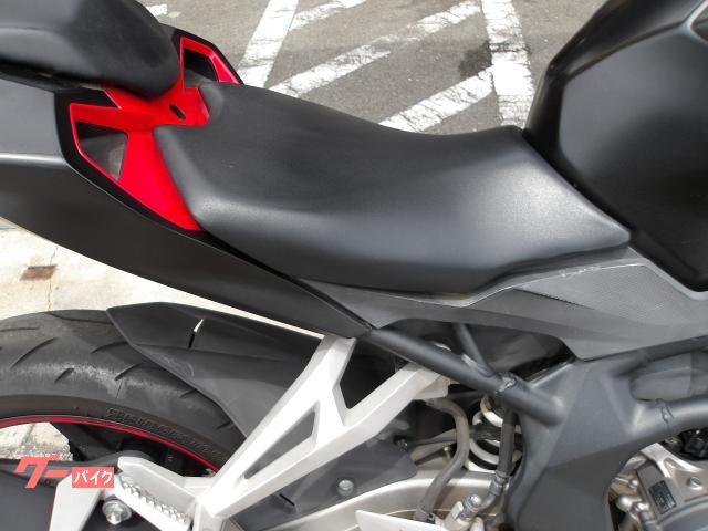 ホンダ ＣＢＲ２５０ＲＲ　２０１７年　ＡＢＳ　インジェクション　水冷２気筒エンジン搭載 写真9