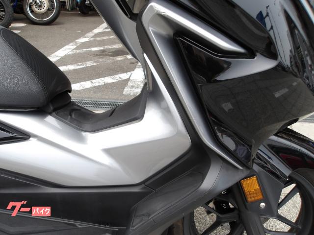 ホンダ フォルツァ　２０１８年モデル　ＡＢＳ　ＥＴＣ　インジェクション　水冷単気筒エンジン 写真9