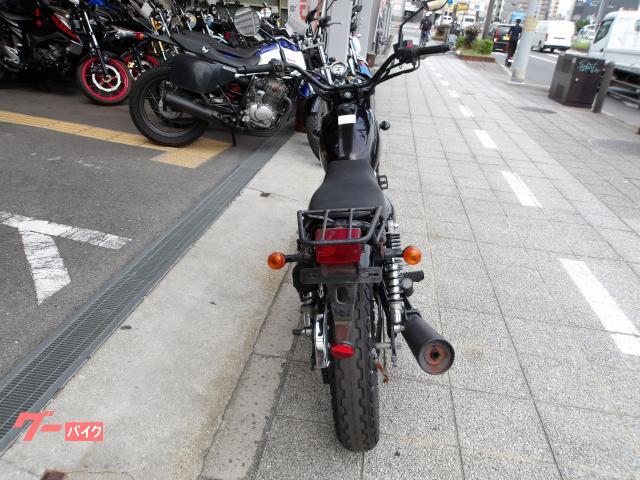 スズキ グラストラッカー　２０１０年モデル　インジェクション　空冷単気筒エンジン 写真4