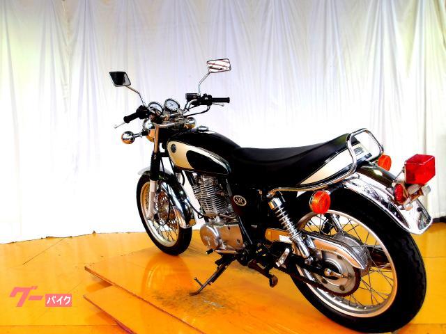 ヤマハ ＳＲ４００　２００６年モデル　キャブレター車　空冷単気筒エンジン 写真6
