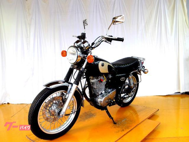 ヤマハ ＳＲ４００　２００１年モデル　キャブレター車　空冷単気筒エンジン 写真4