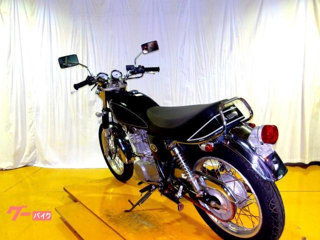 ヤマハ ＳＲ４００　２００５年モデル　キャブレター　空冷単気筒エンジン 写真6