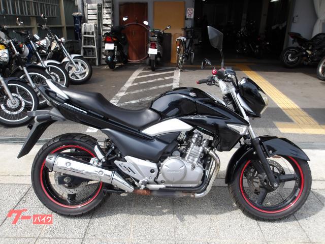 スズキ ＧＳＲ２５０　２０１２年モデル　インジェクション　水冷２気筒エンジン搭載