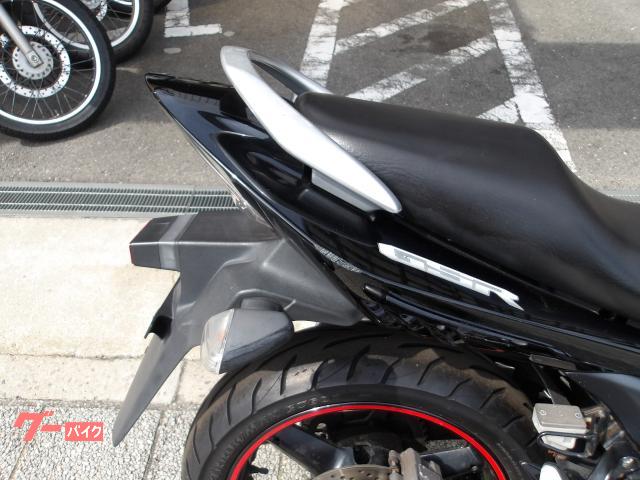 スズキ ＧＳＲ２５０　２０１２年モデル　インジェクション　水冷２気筒エンジン搭載 写真9