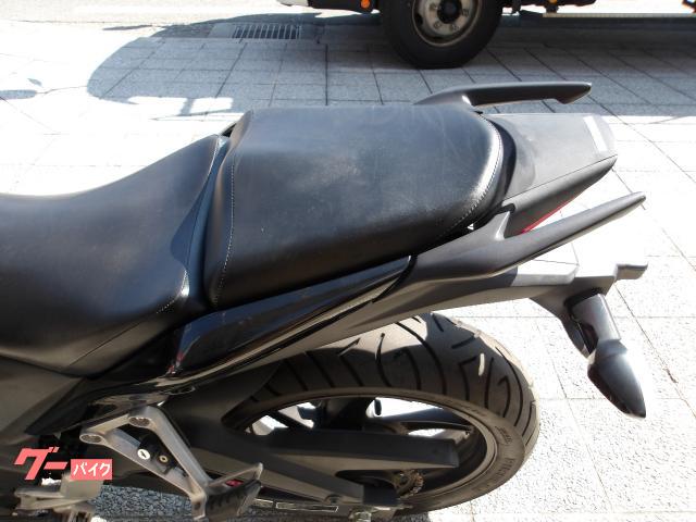 ホンダ ＣＢＲ２５０Ｒ　２０１３年モデル　インジェクション　水冷単気筒エンジン搭載 写真33