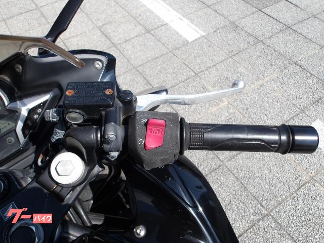 ホンダ ＣＢＲ２５０Ｒ　２０１３年モデル　インジェクション　水冷単気筒エンジン搭載 写真46