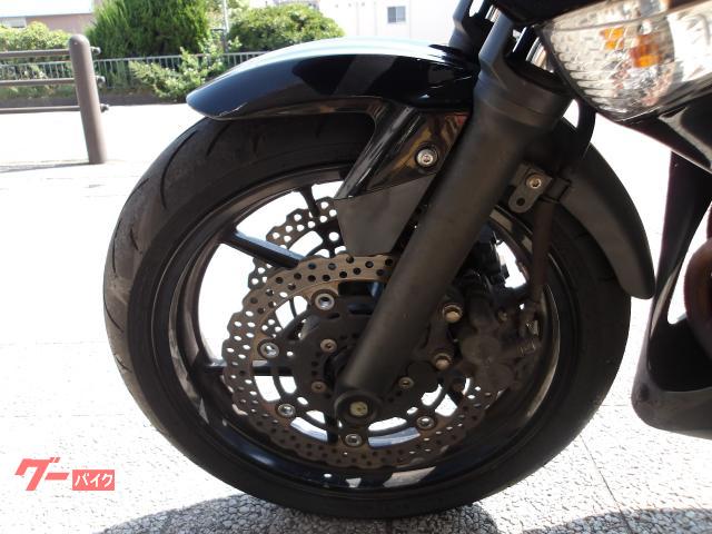 カワサキ Ｎｉｎｊａ　４００Ｒ　２０１１年モデル　インジェクション　水冷２気筒エンジン搭載 写真35