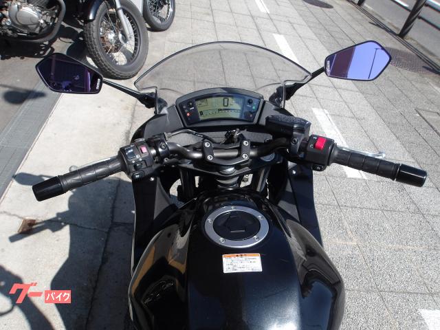 カワサキ Ｎｉｎｊａ　４００Ｒ　２０１１年モデル　インジェクション　水冷２気筒エンジン搭載 写真46