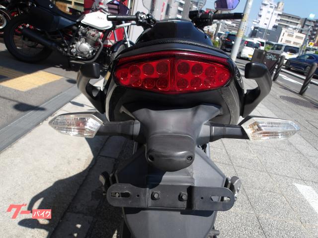 カワサキ Ｎｉｎｊａ　４００Ｒ　２０１１年モデル　インジェクション　水冷２気筒エンジン搭載 写真57