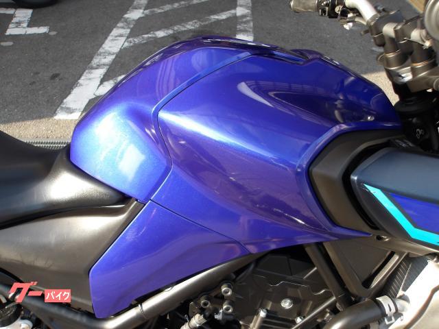 ヤマハ ＭＴ−０３（３２０ｃｃ）２０２２年モデル　ＡＢＳ　純正スペアキー　インジェクション　水冷２気筒エンジン搭載 写真8