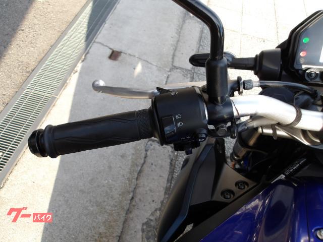 ヤマハ ＭＴ−０３（３２０ｃｃ）２０２２年モデル　ＡＢＳ　純正スペアキー　インジェクション　水冷２気筒エンジン搭載 写真65