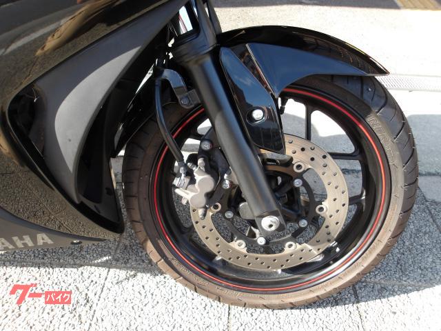 ヤマハ ＹＺＦ−Ｒ２５　２０１８年モデル　インジェクション　水冷２気筒エンジン搭載 写真15
