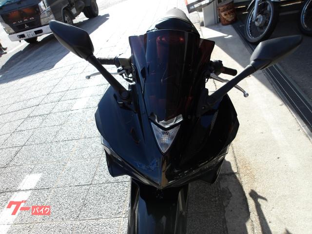 ヤマハ ＹＺＦ−Ｒ２５　２０１８年モデル　インジェクション　水冷２気筒エンジン搭載 写真26