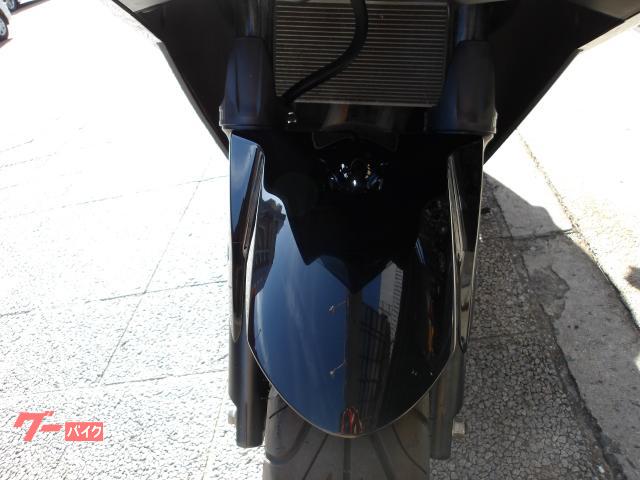 ヤマハ ＹＺＦ−Ｒ２５　２０１８年モデル　インジェクション　水冷２気筒エンジン搭載 写真30