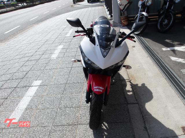 ヤマハ ＹＺＦ−Ｒ２５　２０１６年モデル　アクラボサイレンサー　インジェクション　水冷２気筒エンジン搭載 写真2
