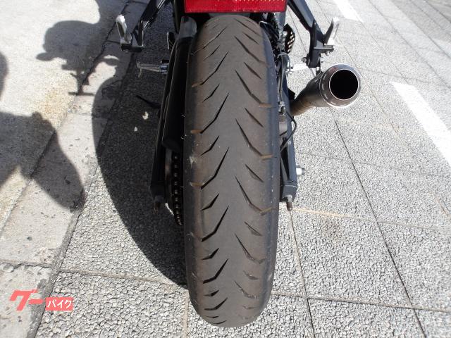 ヤマハ ＹＺＦ−Ｒ２５　２０１６年モデル　アクラボサイレンサー　インジェクション　水冷２気筒エンジン搭載 写真53