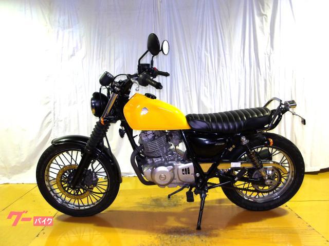 スズキ グラストラッカー　２００７年モデル　キャブレター　空冷単気筒エンジン 写真5