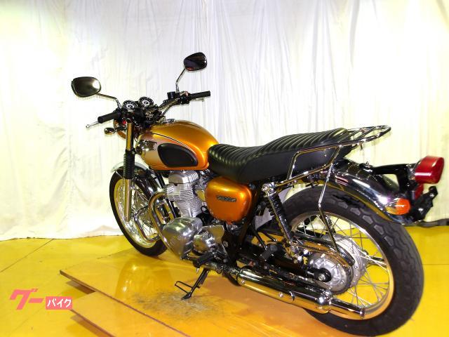 カワサキ Ｗ８００　２０１１年モデル　ＥＴＣ　インジェクション　空冷２気筒エンジン搭載 写真6