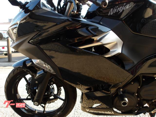 カワサキ Ｎｉｎｊａ　４００　２０１８年モデル　インジェクション　水冷２気筒エンジン搭載 写真46
