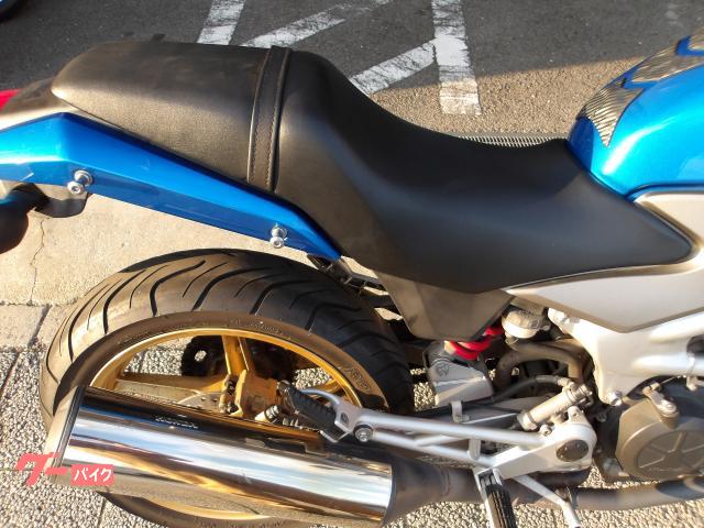 ホンダ ＶＴＲ２５０　２００９年モデル　インジェクション　水冷２気筒エンジン搭載 写真10