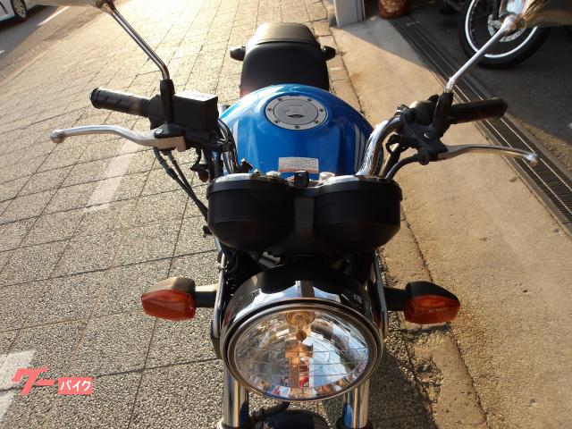 ホンダ ＶＴＲ２５０　２００９年モデル　インジェクション　水冷２気筒エンジン搭載 写真22