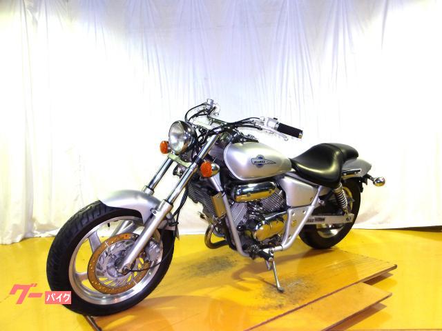 ホンダ Ｖ−ＴＷＩＮ　ＭＡＧＮＡ　１９９４年モデル　キャブレター　水冷２気筒エンジン搭載 写真4