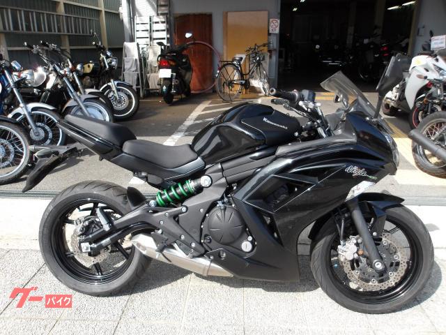 カワサキ Ｎｉｎｊａ　４００　２０１５年モデル　インジェクション　水冷２気筒エンジン搭載