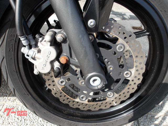 カワサキ Ｎｉｎｊａ　４００　２０１５年モデル　インジェクション　水冷２気筒エンジン搭載 写真18