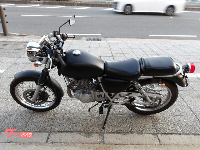 スズキ ＳＴ２５０　Ｅタイプ　２００８年モデル　インジェクション　空冷単気筒エンジン 写真3