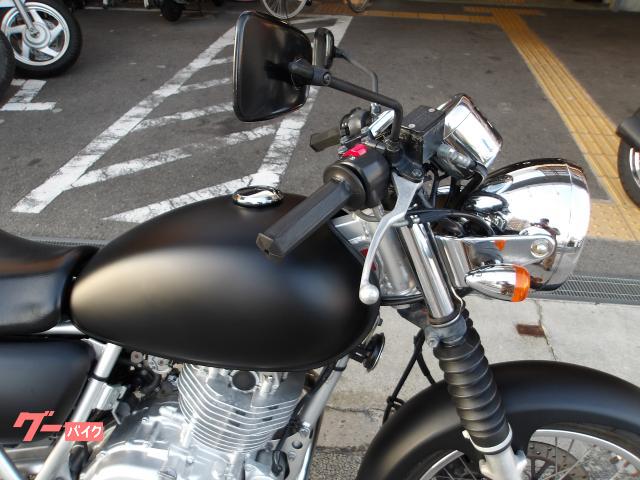 スズキ ＳＴ２５０　Ｅタイプ　２００８年モデル　インジェクション　空冷単気筒エンジン 写真6