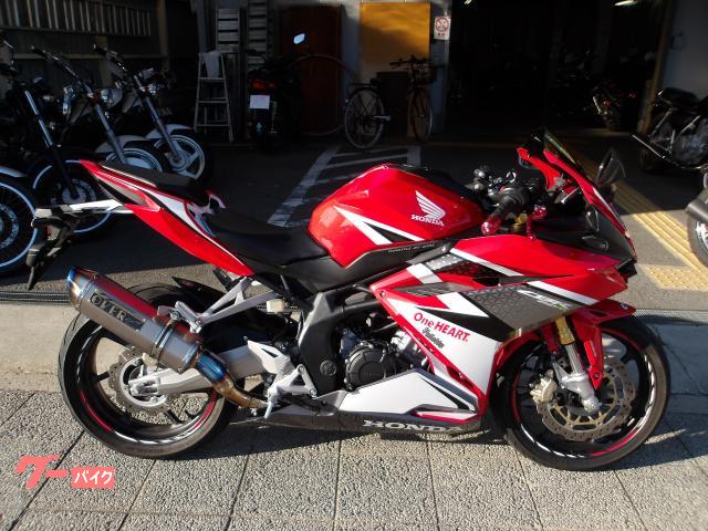 ホンダ ＣＢＲ２５０ＲＲ　２０１７年モデル　ＡＢＳ　純正スペアキー　インジェクション　水冷２気筒エンジン搭載