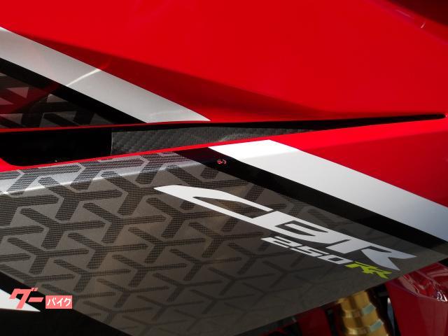 ホンダ ＣＢＲ２５０ＲＲ　２０１７年モデル　ＡＢＳ　純正スペアキー　インジェクション　水冷２気筒エンジン搭載 写真12