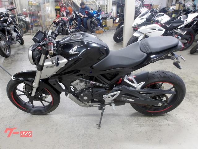 ホンダ ＣＢ１２５Ｒ　２０１８年モデル　インジェクション　水冷単気筒エンジン 写真2
