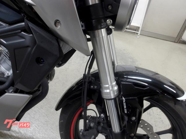 ホンダ ＣＢ１２５Ｒ　２０１８年モデル　インジェクション　水冷単気筒エンジン 写真10