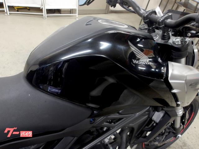 ホンダ ＣＢ１２５Ｒ　２０１８年モデル　インジェクション　水冷単気筒エンジン 写真13