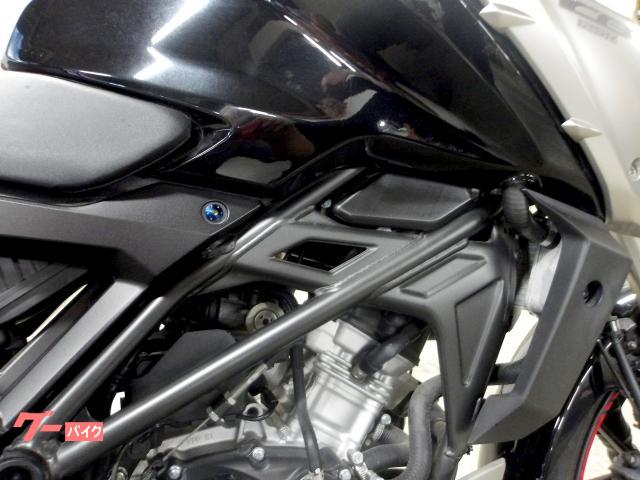 ホンダ ＣＢ１２５Ｒ　２０１８年モデル　インジェクション　水冷単気筒エンジン 写真14