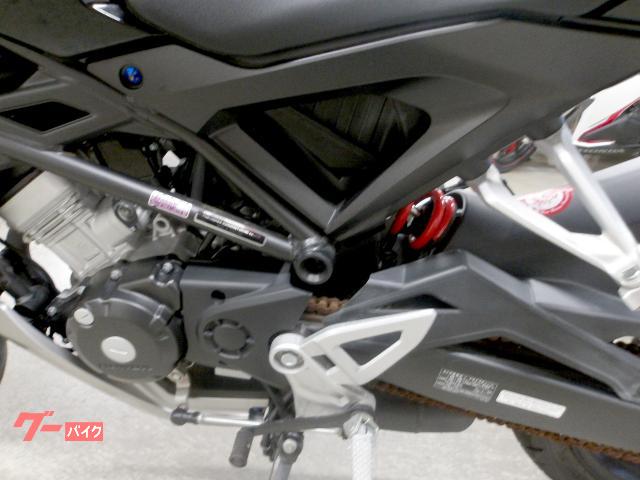 ホンダ ＣＢ１２５Ｒ　２０１８年モデル　インジェクション　水冷単気筒エンジン 写真32