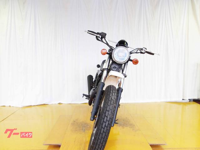 カワサキ ２５０ＴＲ　２００２年モデル　キャブレター　空冷単気筒エンジン 写真3