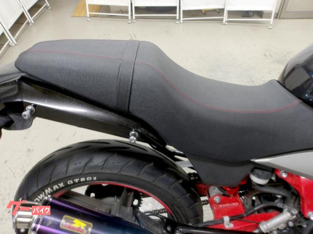 ホンダ ＶＴＲ２５０　２０１１年モデル　インジェクション　水冷２気筒エンジン搭載 写真22