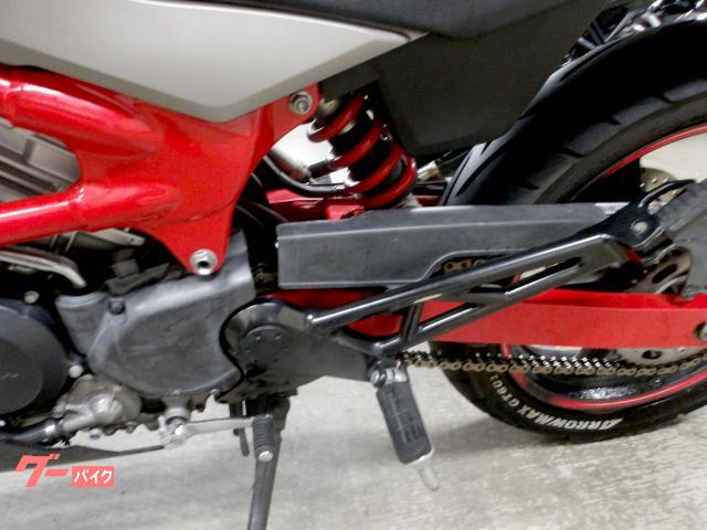 ホンダ ＶＴＲ２５０　２０１１年モデル　インジェクション　水冷２気筒エンジン搭載 写真34