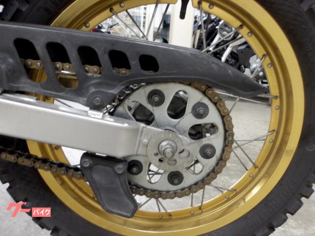 ヤマハ セロー２５０　２０１７年モデル　インジェクション　空冷単気筒エンジン 写真37