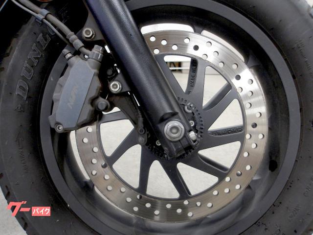 ホンダ レブル２５０　２０２１年モデル　モリワキサイレンサー　ステップ　ビキニカウル 写真10