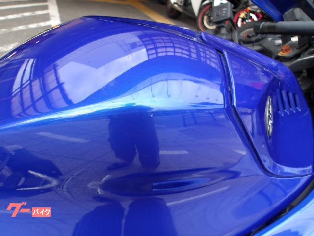 ヤマハ ＹＺＦ−Ｒ２５　２０２１年モデル　ＡＢＳ　ＥＴＣ　インジェクション　水冷２気筒エンジン搭載 写真8