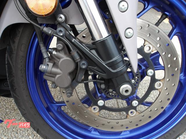 ヤマハ ＹＺＦ−Ｒ２５　２０２１年モデル　ＡＢＳ　ＥＴＣ　インジェクション　水冷２気筒エンジン搭載 写真13