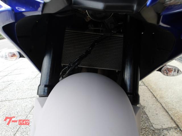 ヤマハ ＹＺＦ−Ｒ２５　２０２１年モデル　ＡＢＳ　ＥＴＣ　インジェクション　水冷２気筒エンジン搭載 写真27