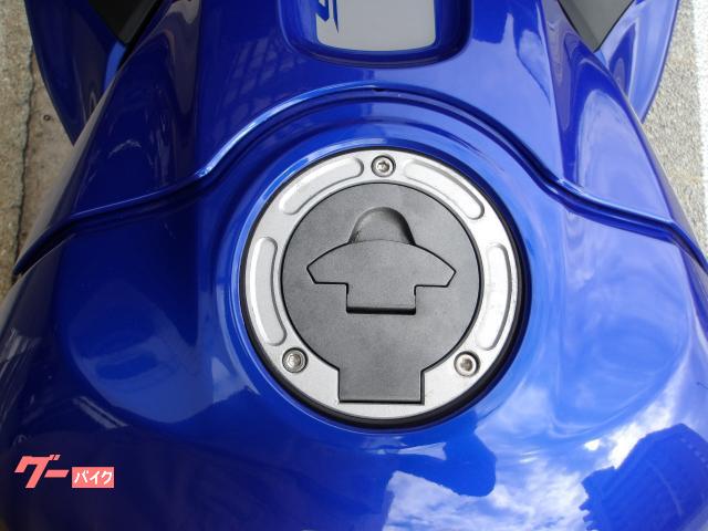 ヤマハ ＹＺＦ−Ｒ２５　２０２１年モデル　ＡＢＳ　ＥＴＣ　インジェクション　水冷２気筒エンジン搭載 写真49